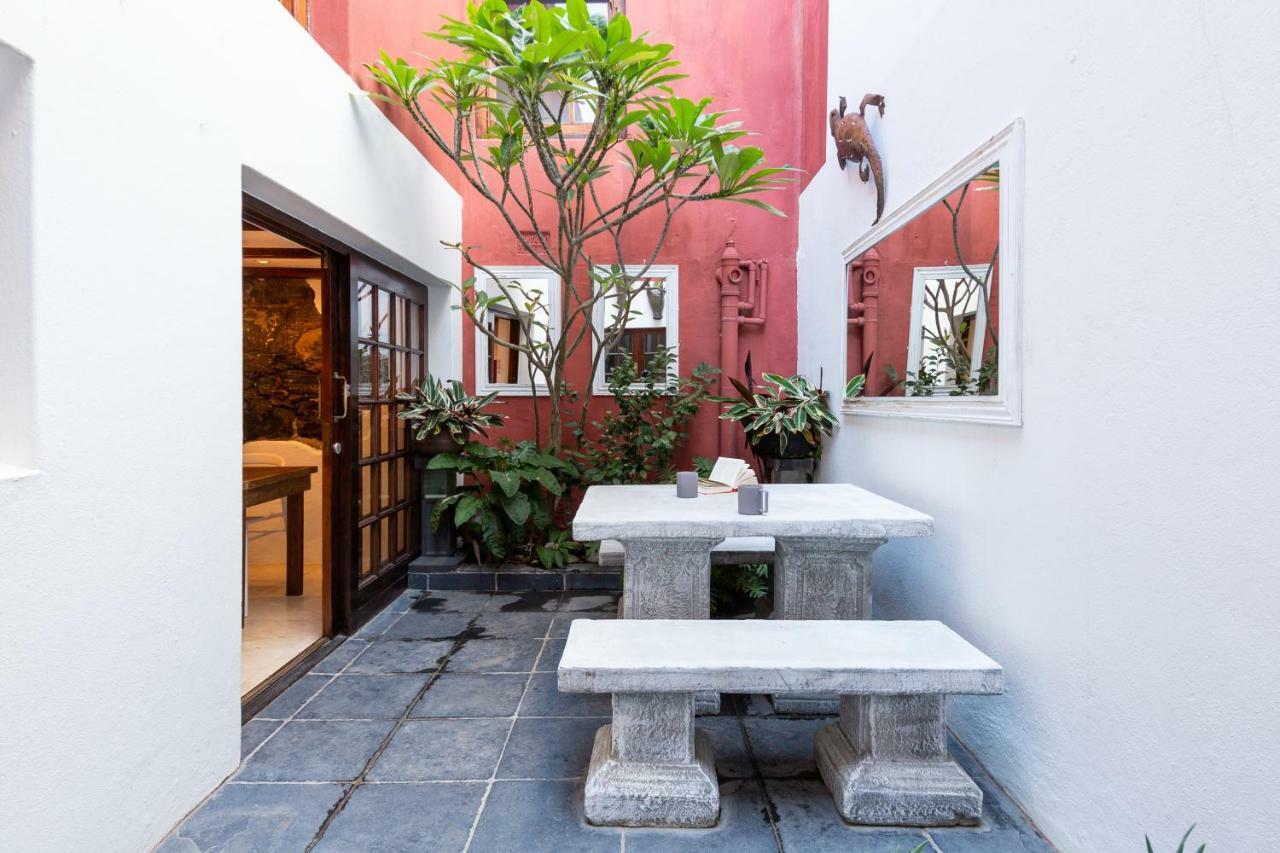 Central Cape Town, Stylish Home, With Private Courtyard Екстер'єр фото
