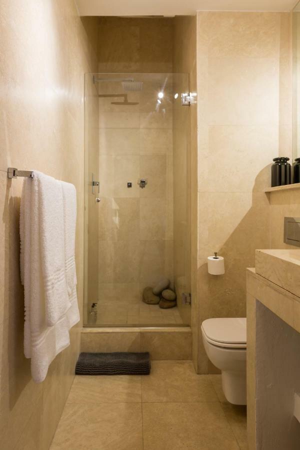Central Cape Town, Stylish Home, With Private Courtyard Екстер'єр фото