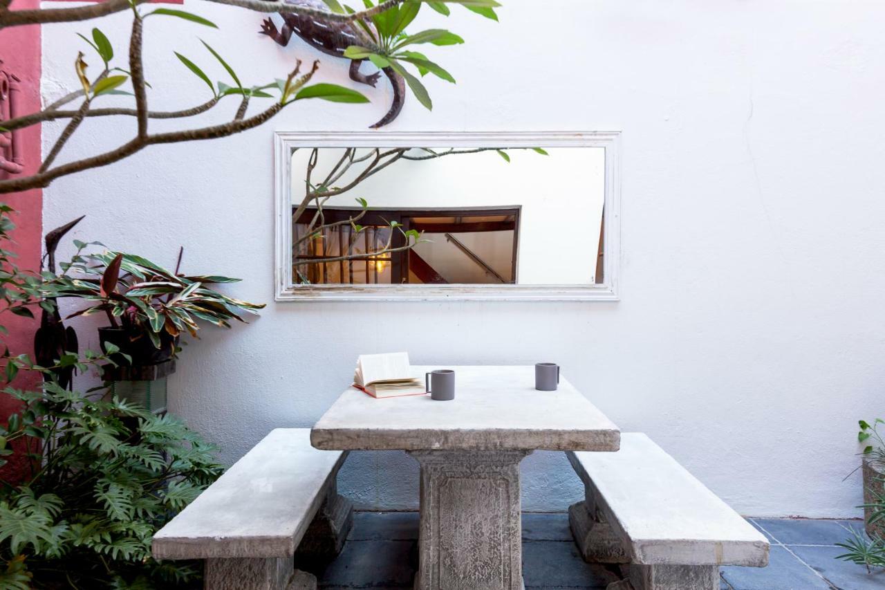 Central Cape Town, Stylish Home, With Private Courtyard Екстер'єр фото