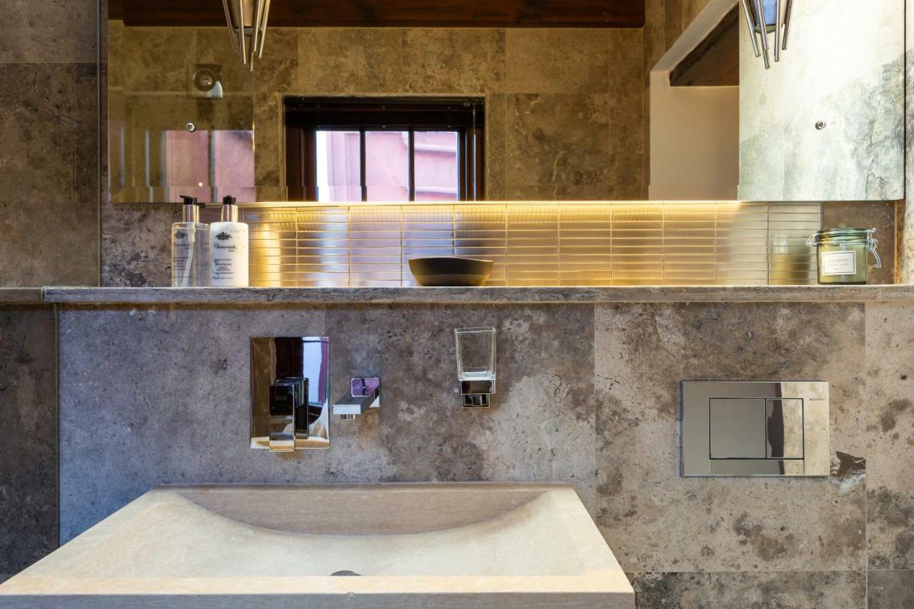 Central Cape Town, Stylish Home, With Private Courtyard Екстер'єр фото