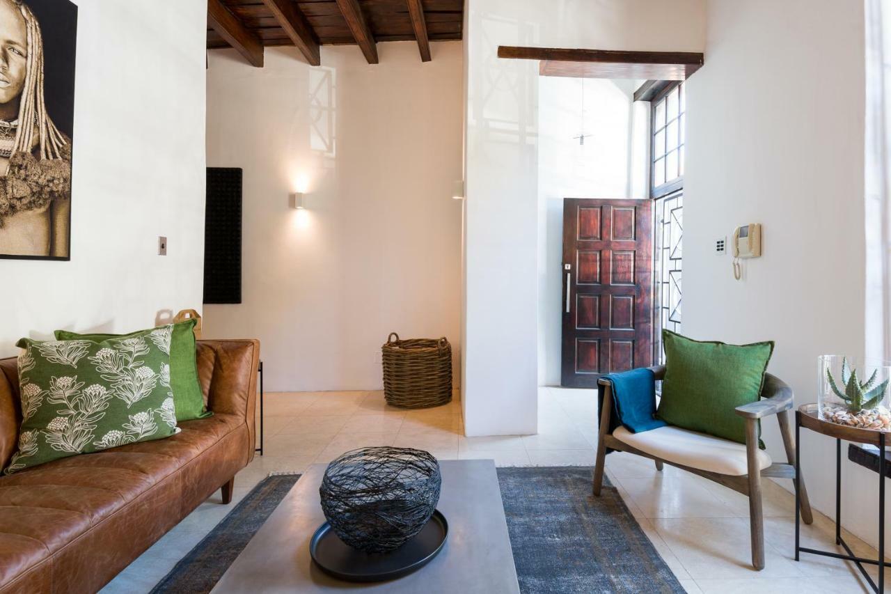 Central Cape Town, Stylish Home, With Private Courtyard Екстер'єр фото